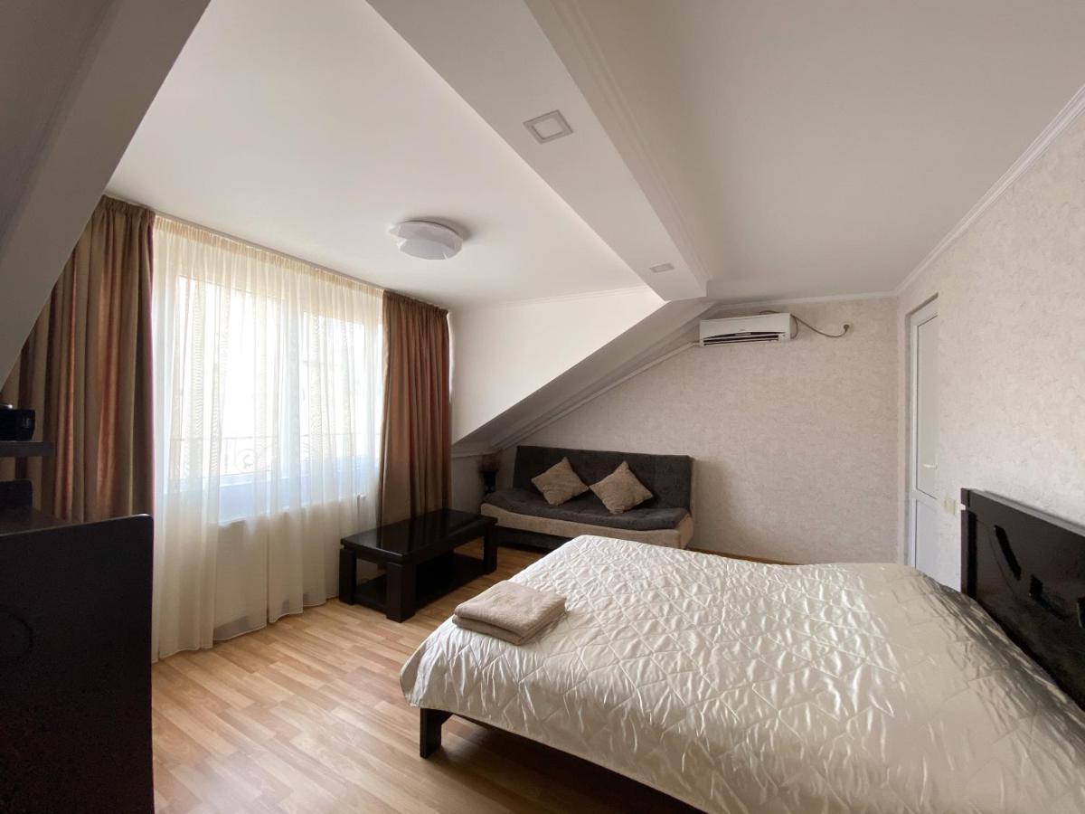 Guest House Iberia Мцхета Екстер'єр фото