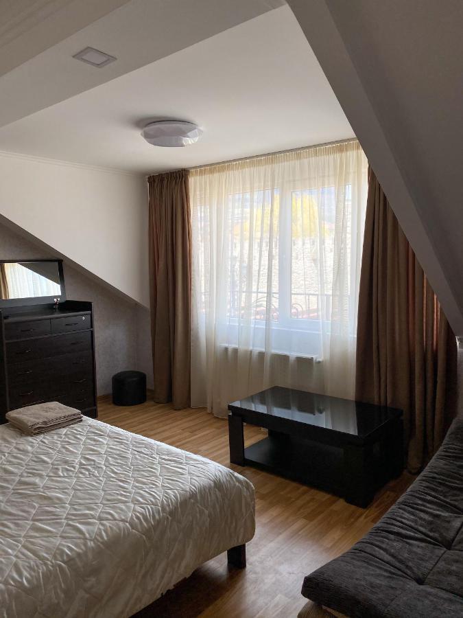 Guest House Iberia Мцхета Екстер'єр фото