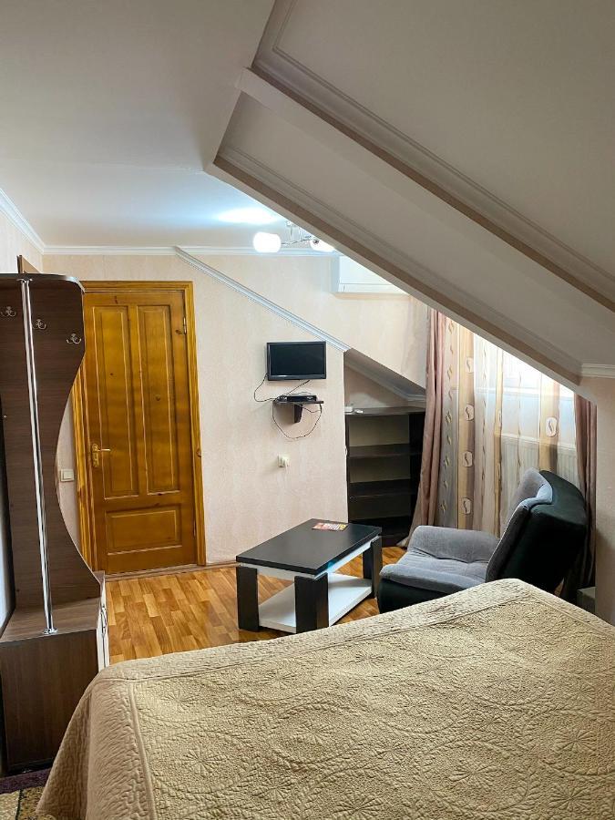 Guest House Iberia Мцхета Екстер'єр фото