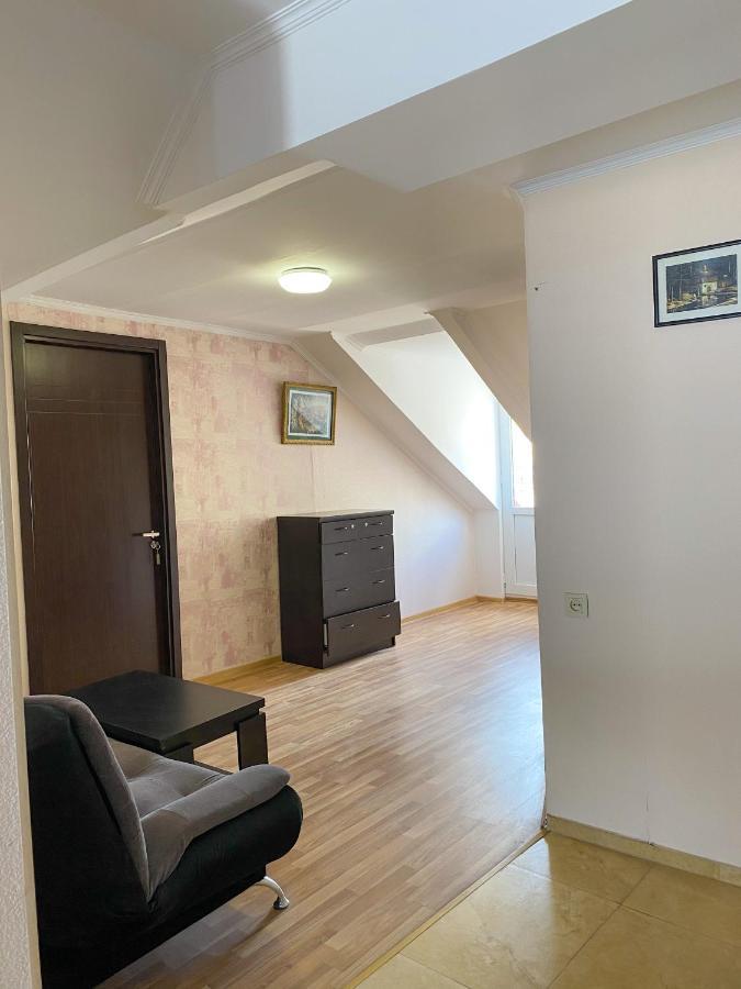 Guest House Iberia Мцхета Екстер'єр фото