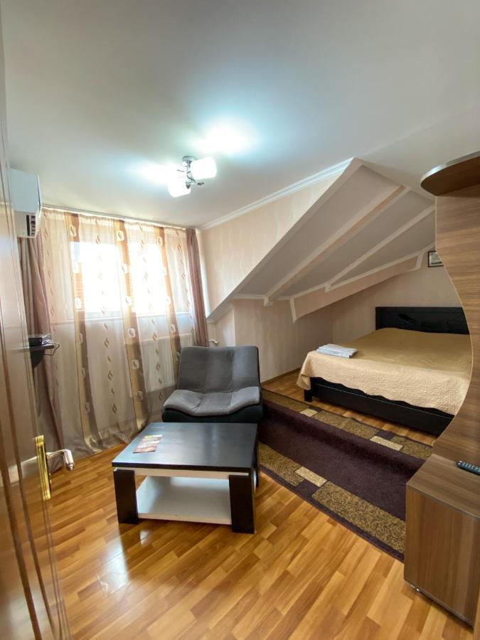 Guest House Iberia Мцхета Екстер'єр фото