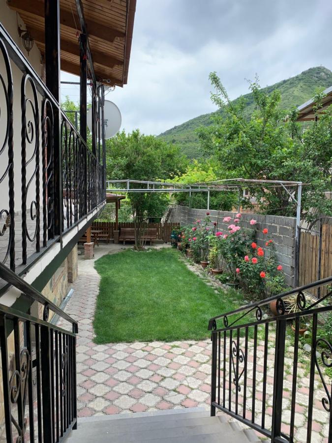 Guest House Iberia Мцхета Екстер'єр фото